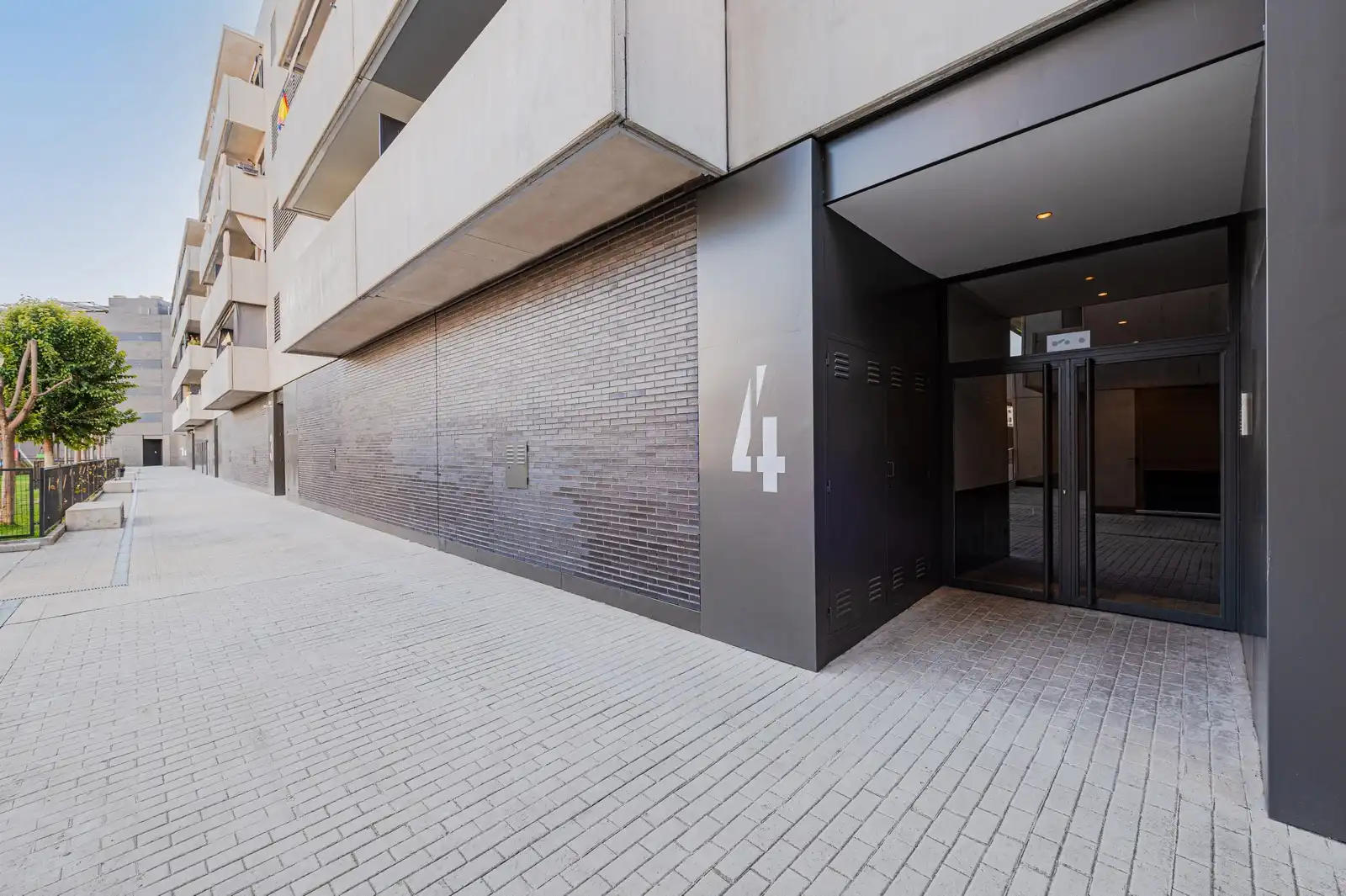 Exterior view of Flat for rent in Torrejón de Ardoz  with Parquet flooring, Terrace and Storage room