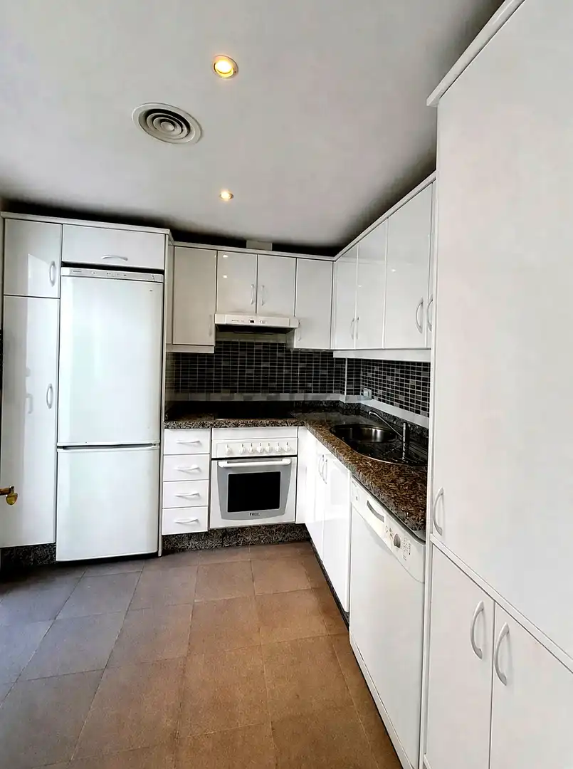 Maison jumelée avec terrasse à vendre à Nueva Andalucía, imagen 16