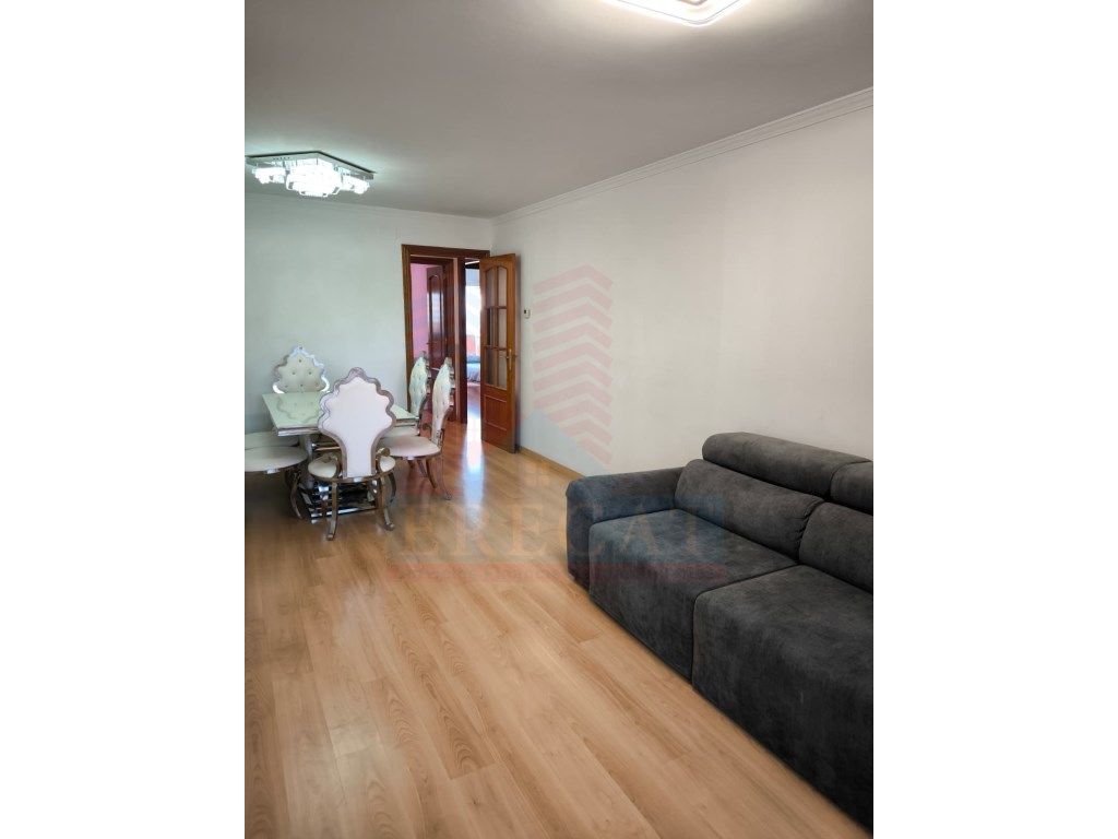 Sala d'estar de Pis en venda en Ripollet amb Balcó