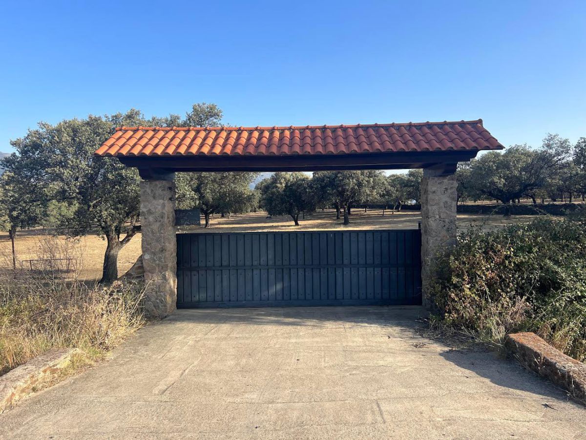 Exterior view of Country house for sale in Abadía