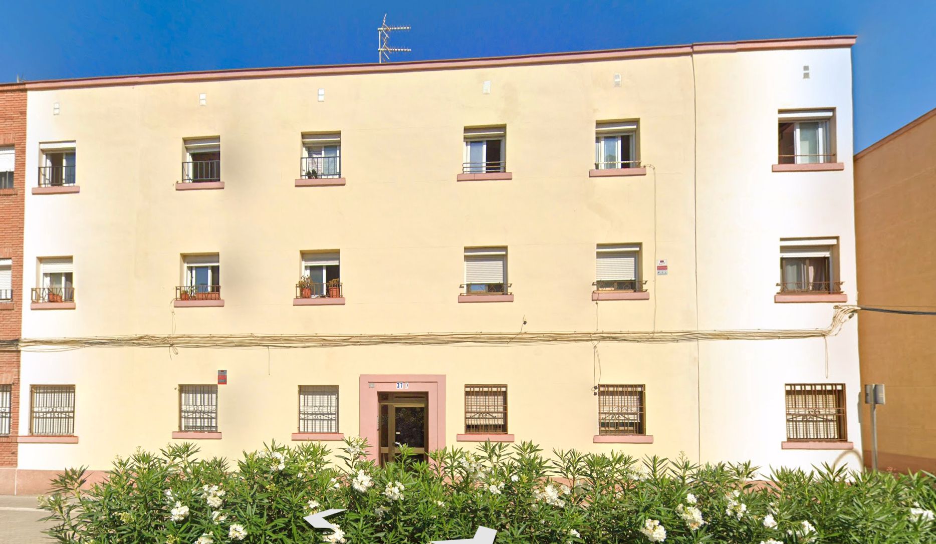 Vista exterior de Piso en venta en Vilanova i la Geltrú