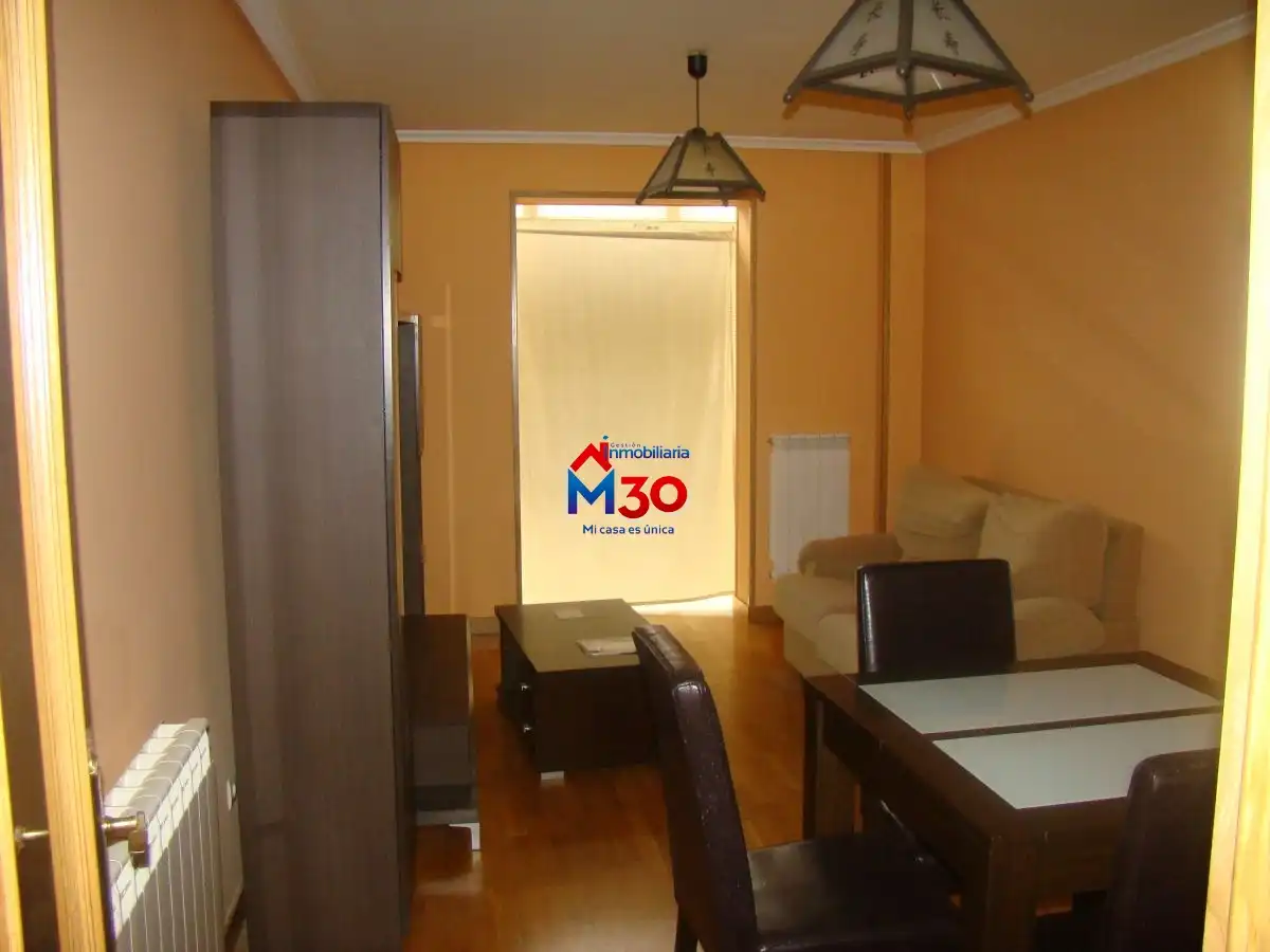 Living room of Apartments for sale in Miranda de Ebro  with Heating, Parquet flooring and Storage room