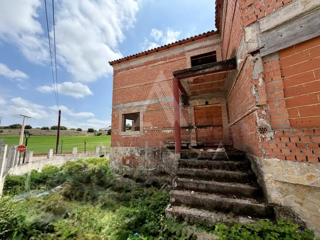 Exterior view of Houses for sale in Yebes