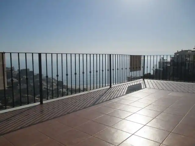 Chalet con piscina en venta en El Faro, imagen 3
