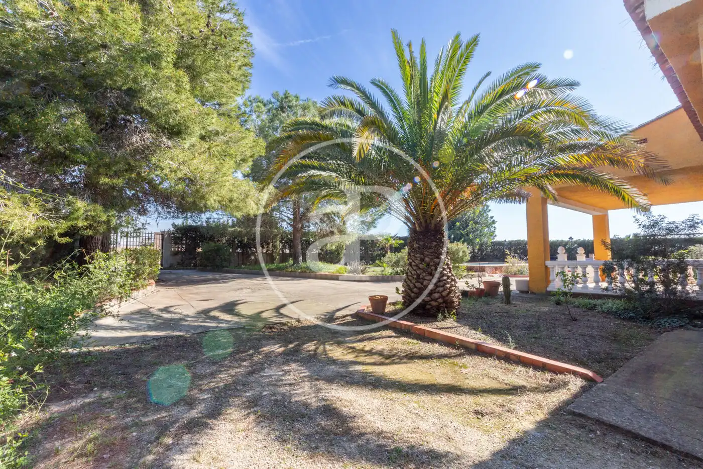 Garden of Houses for sale in Chiva  with Air Conditioner, Heating and Private garden