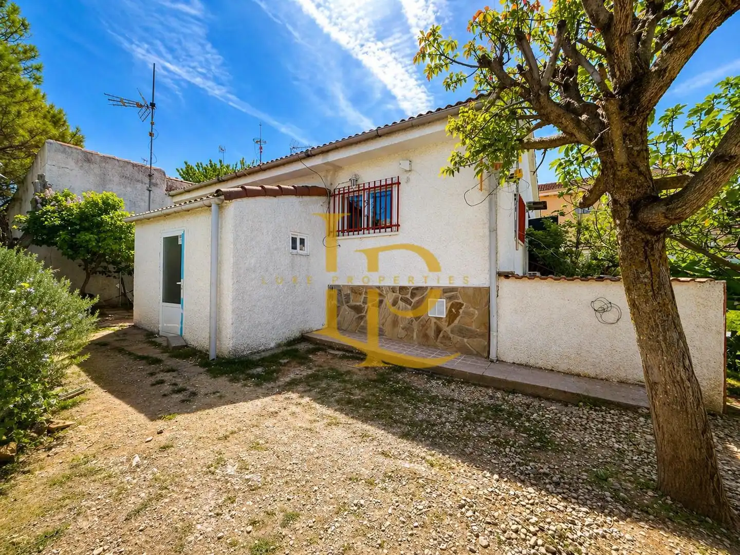 Exterior view of Houses for sale in Trijueque  with Heating, Private garden and Oven