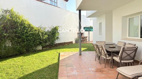 Foto 3 de Casa adosada en venta en Conil, Conil de la Frontera