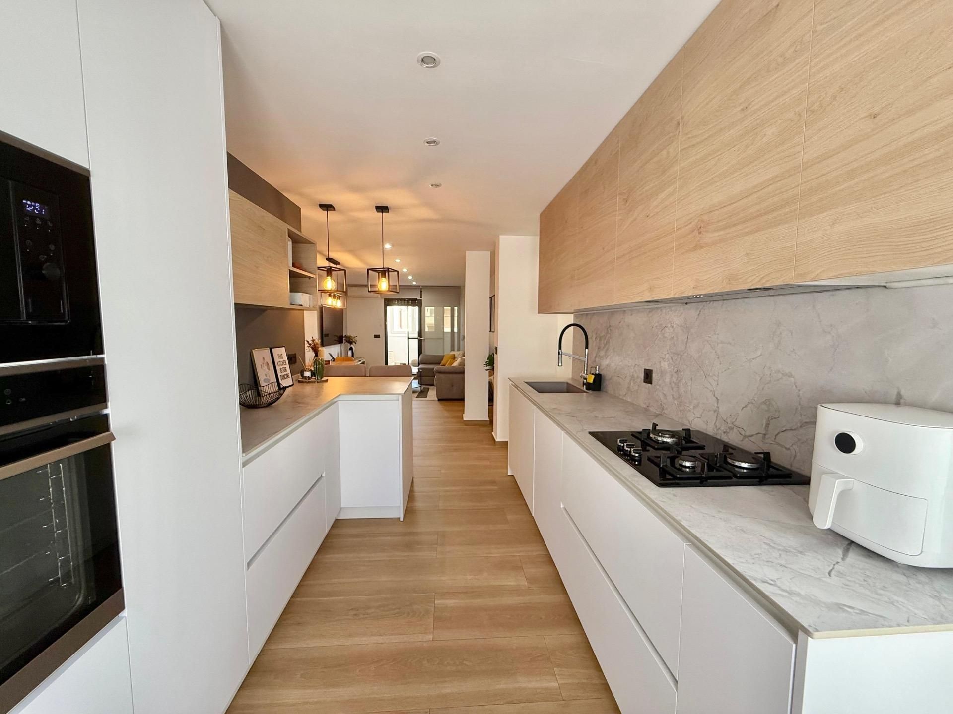 Attic for sale in Avenida Teodomiro , 44, Orihuela ciudad
