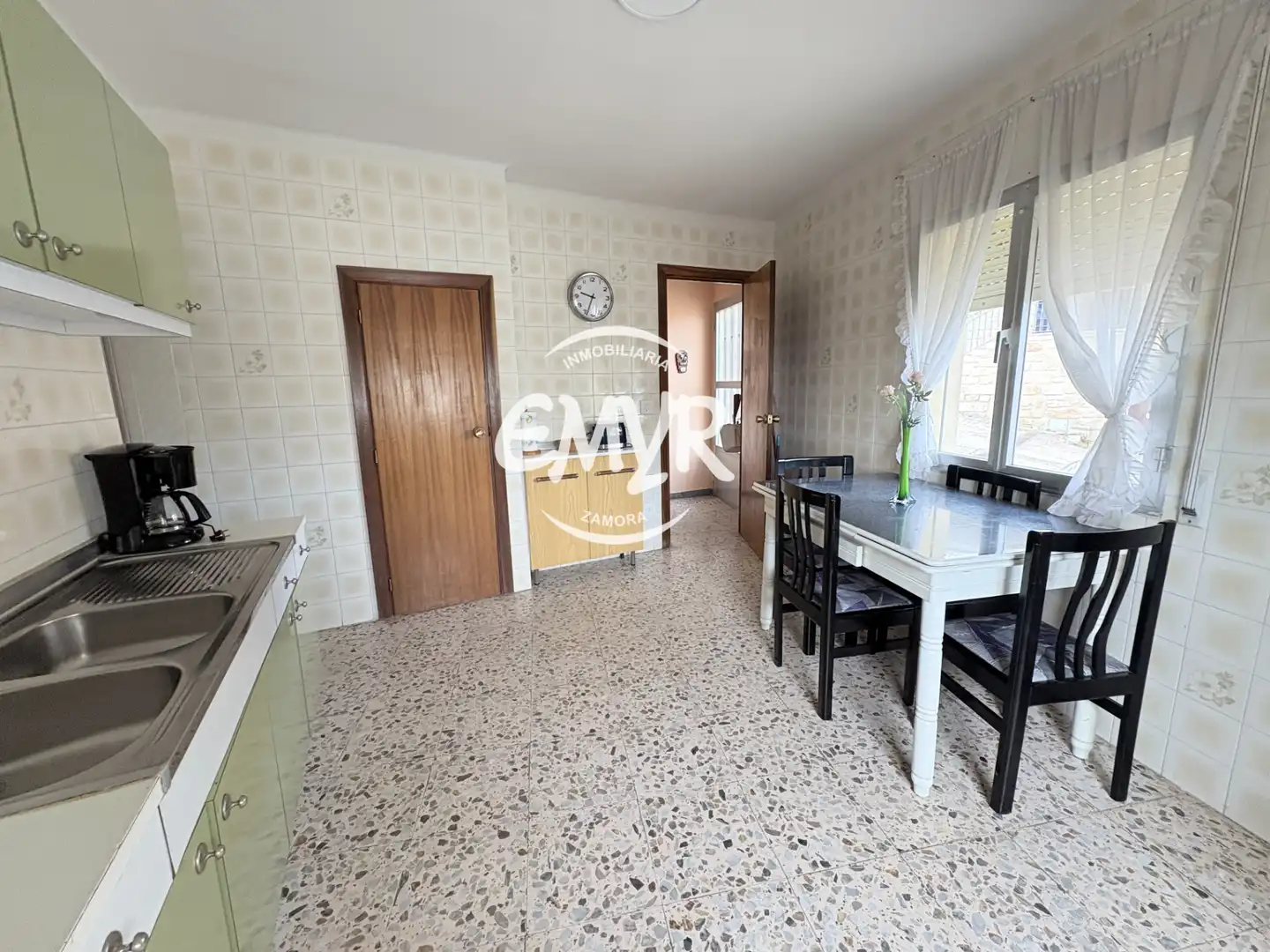 Cocina de Casa adosada en venta en Fermoselle con Trastero y Balcón