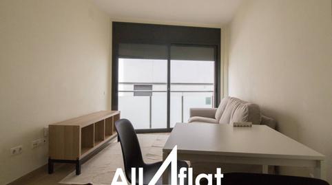 Foto 2 de Piso de alquiler en Calle  Mare de Deu de Port, La Marina del Port,  Barcelona Capital