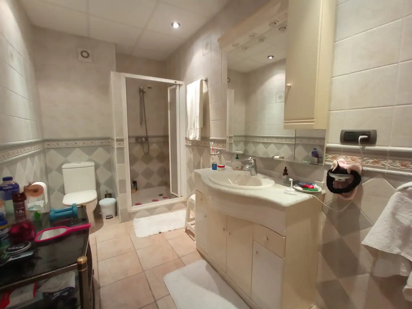 Baño de Casa o chalet de alquiler en Fuengirola con Aire acondicionado, Calefacción y Jardín privado