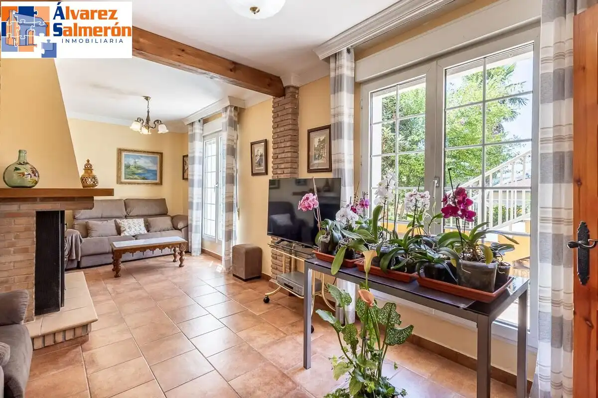 Chalet con terraza en venta en Calle ESCALERILLAS, imagen 9