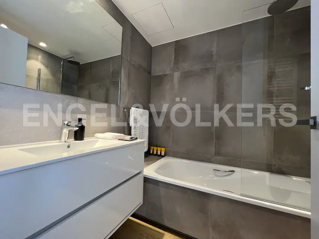 Badezimmer von Haus oder Chalet zur Miete in Gavà mit Klimaanlage, Heizung und Privatgarten