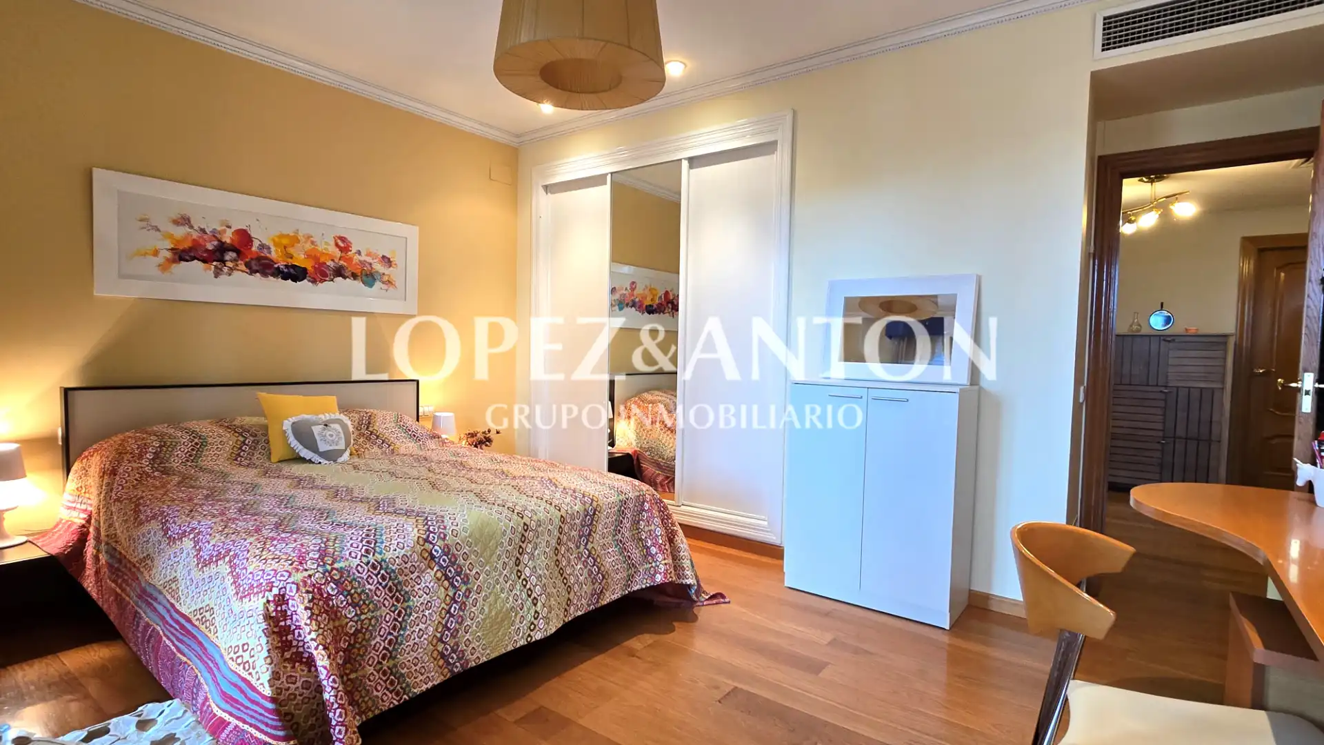 Habitación de Casa o chalet en venta en Benaguasil con Aire acondicionado, Jardín privado y Parquet