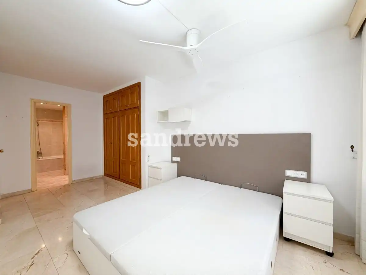 Bedroom of Flat for sale in Figueres  with Air Conditioner, Heating and Terrace