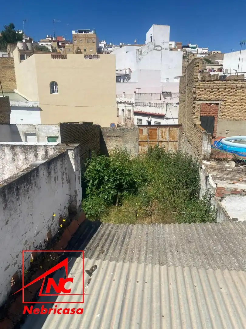 Casa o xalet en venda en Las Cabezas de San Juan amb Terrassa i Balcó