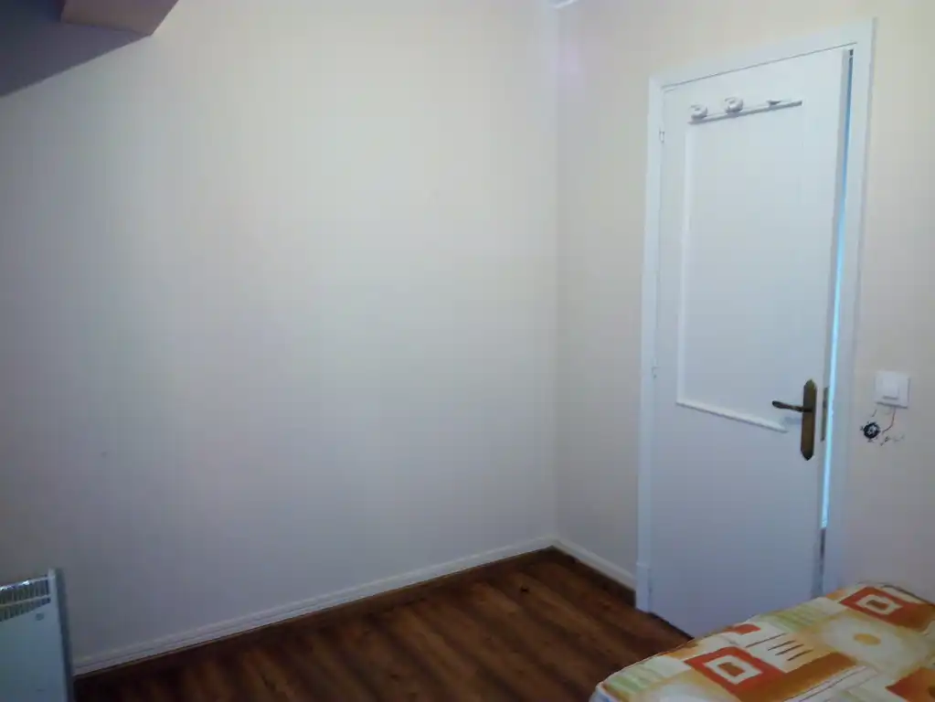 Bedroom of Flat for sale in Santiago de Compostela   with Heating, Storage room and Furnished