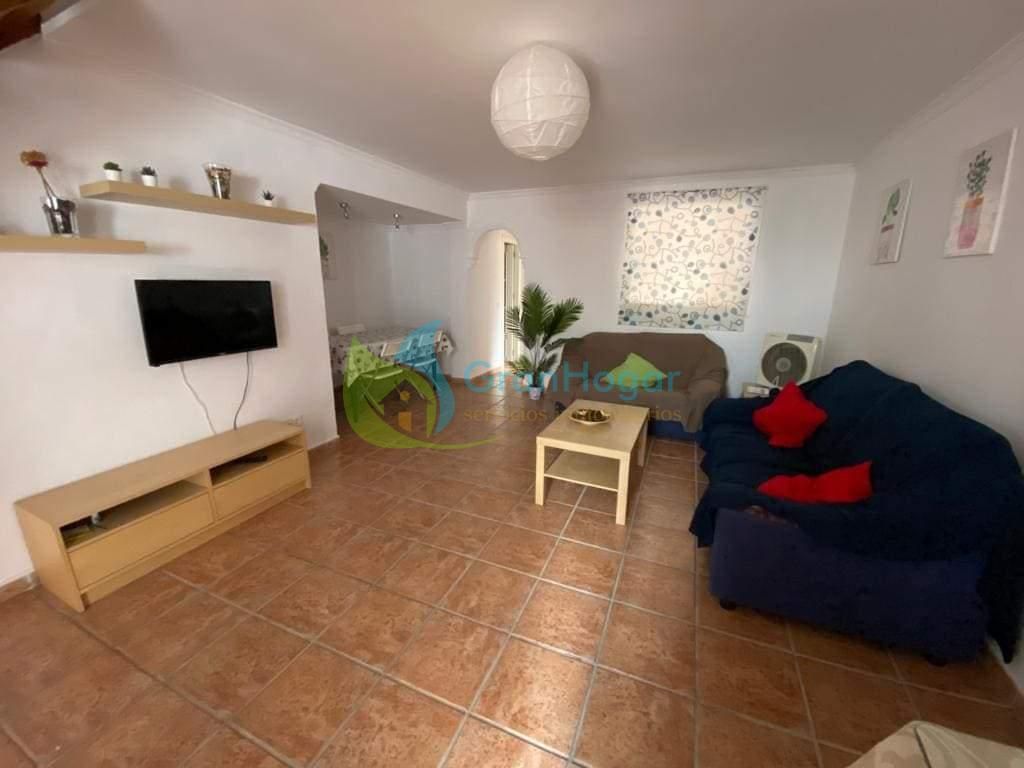 Living room of House or chalet for sale in  Sevilla Capital  with Terrace, Storage room and Furnished