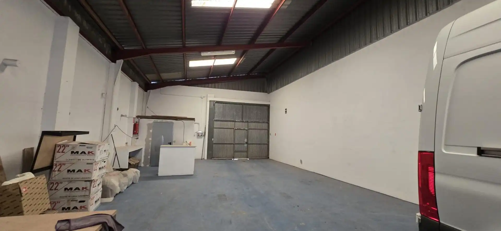 Industrial building for sale in Parque de la Bombilla, imagen 3