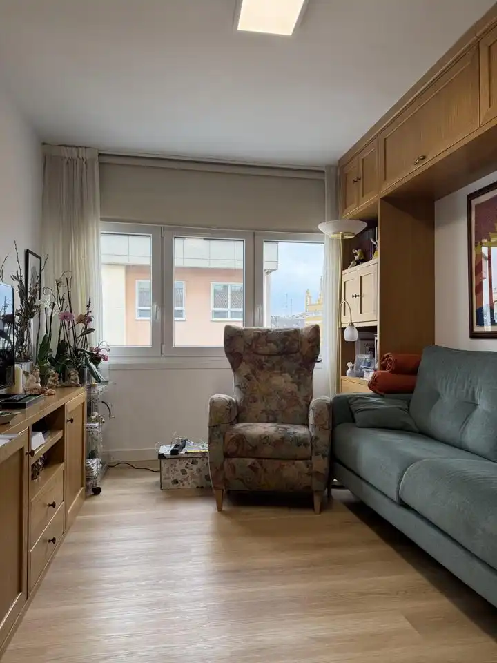 Sala de estar de Piso en venta en Culleredo con Calefacción y Amueblado
