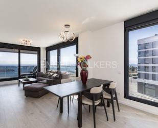 Sala d'estar de Apartament de lloguer en Badalona amb Balcó