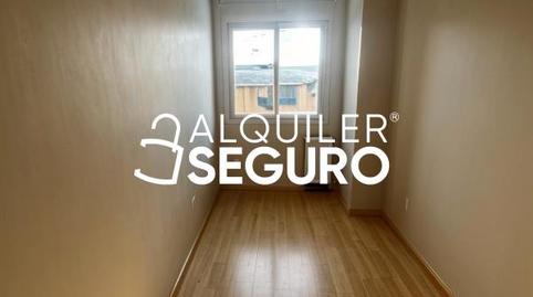 Photo 4 of Flat to rent in Poeta Manuel Martínez, El Vallejo, Azuqueca de Henares