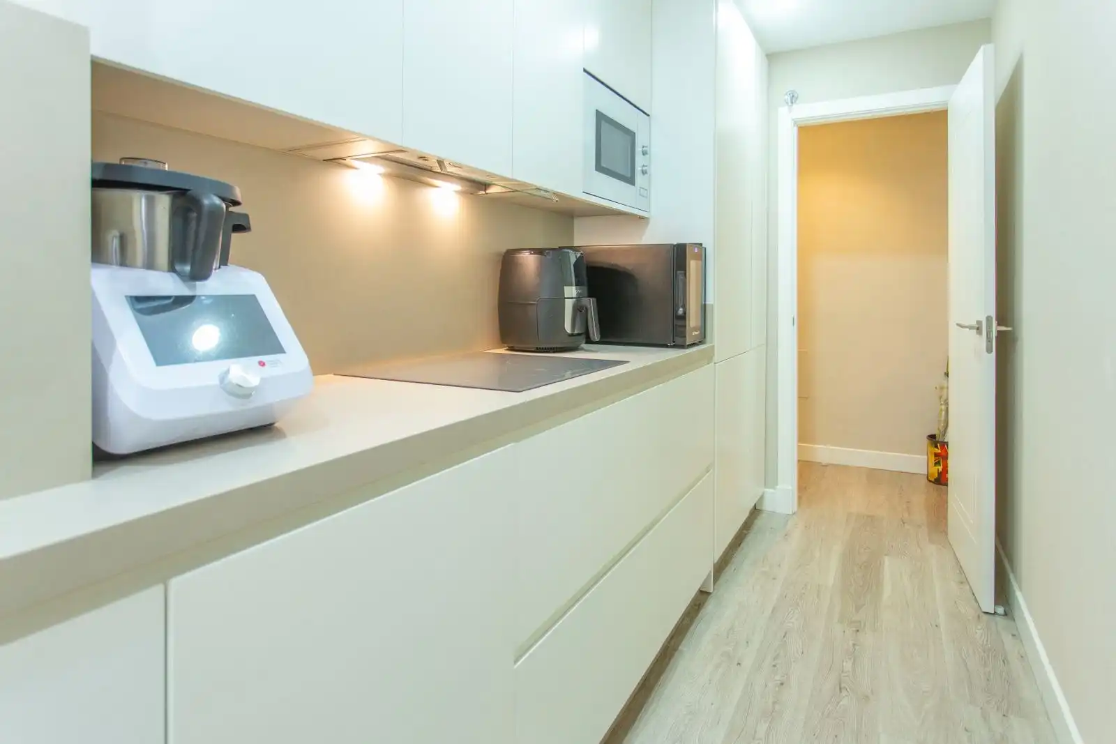 Küche von Wohnung zum Verkauf in Jerez de la Frontera mit Klimaanlage, Heizung und Parkett