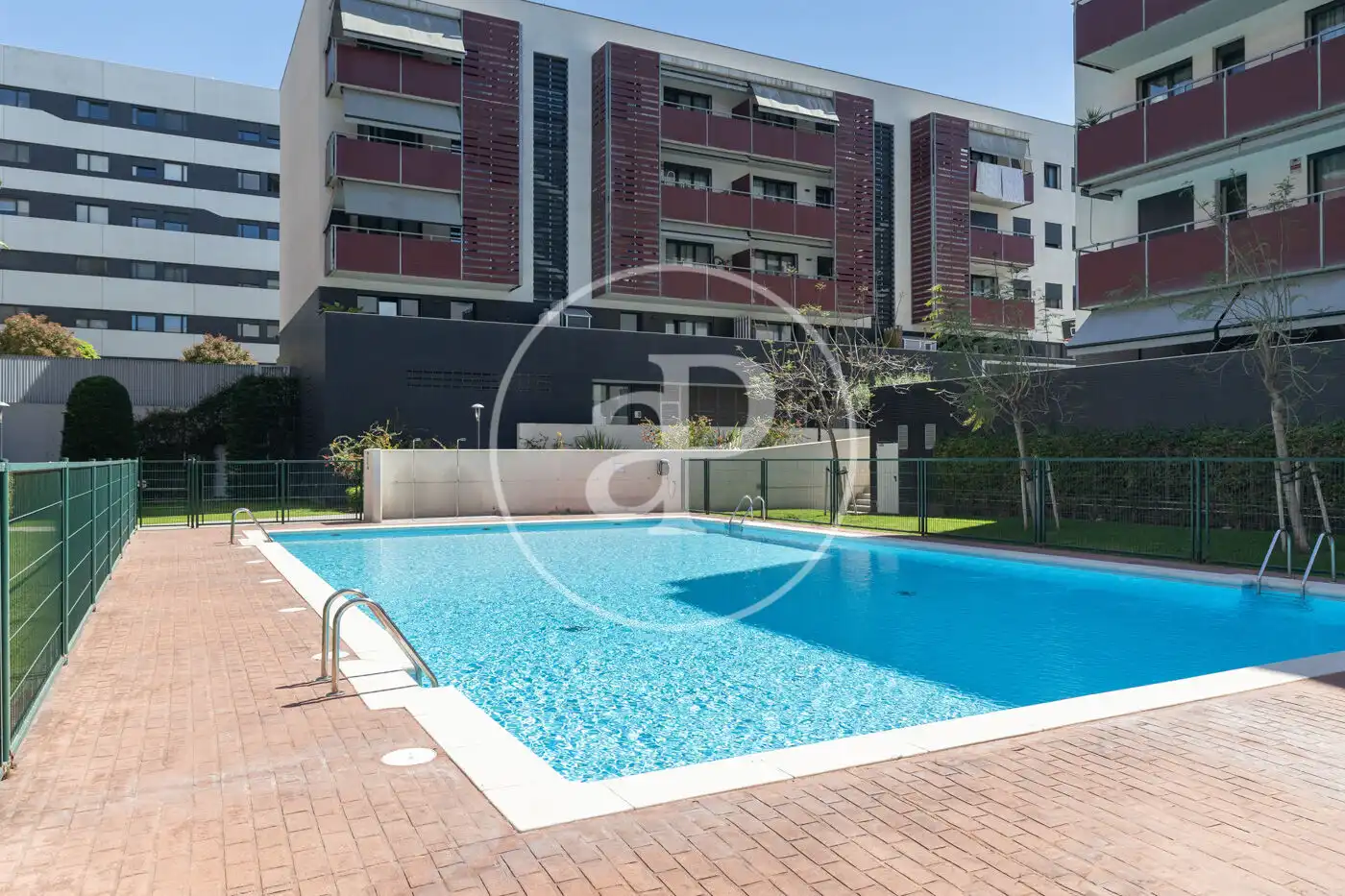 Piscina de Piso en venta en Sant Just Desvern con Aire acondicionado, Calefacción y Terraza