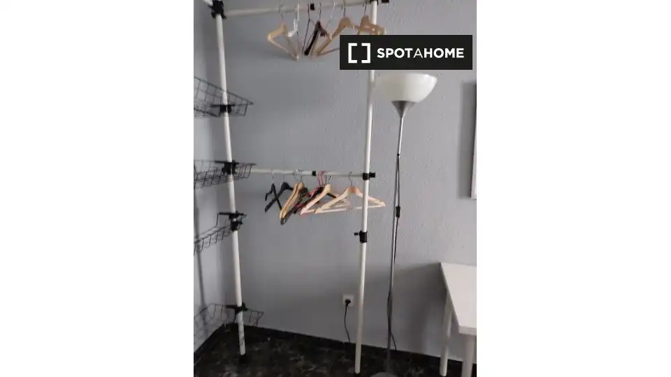 Room in Ventas