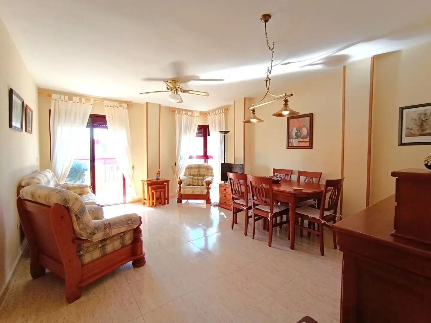 Apartamento con piscina en venta en Playa de Poniente, imagen 2