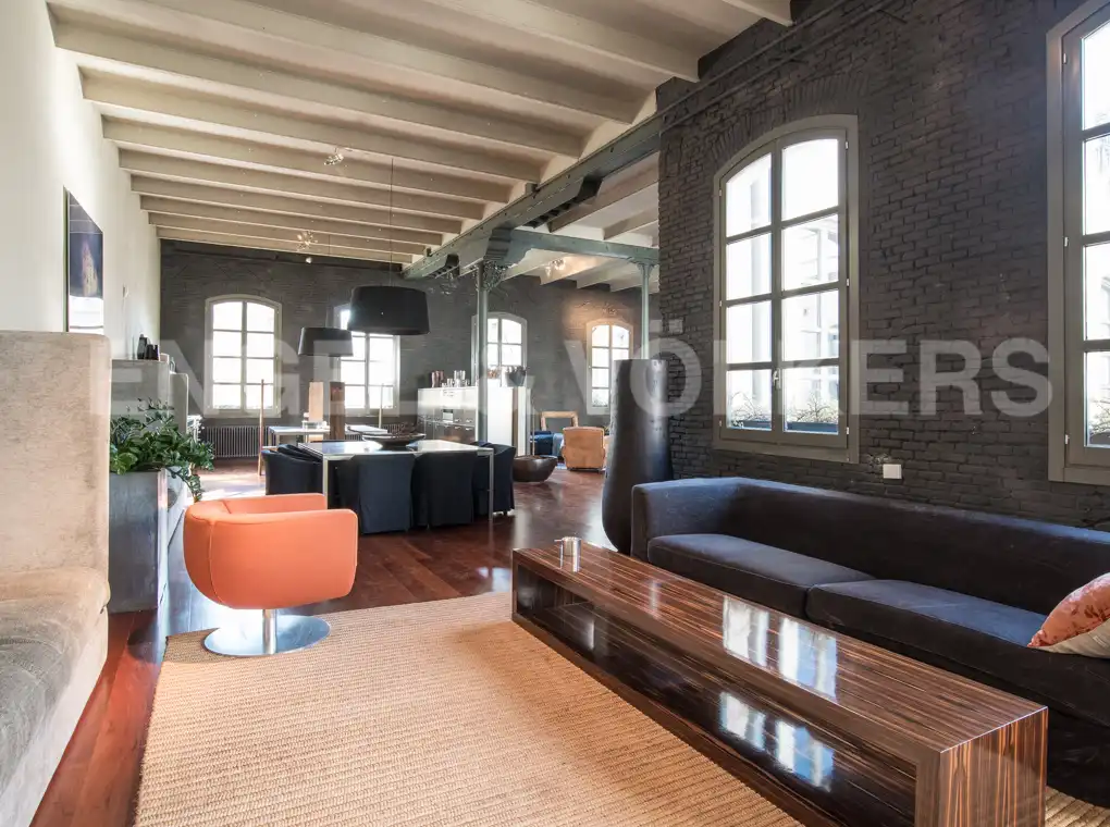 Wohnzimmer von Loft zur Miete in Barcelona mit Klimaanlage, Heizung und Parkett
