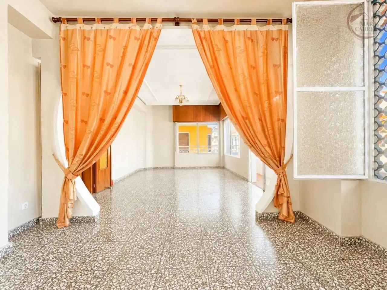 Piso con terraza en venta en Calle Governador 38, imagen 3
