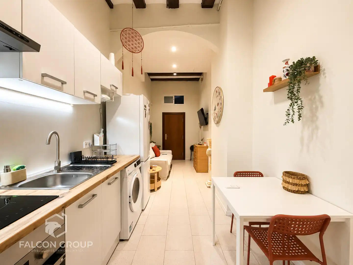 Cuina de Local en venda en Vilanova i la Geltrú amb Aire condicionat, Calefacció i Parquet