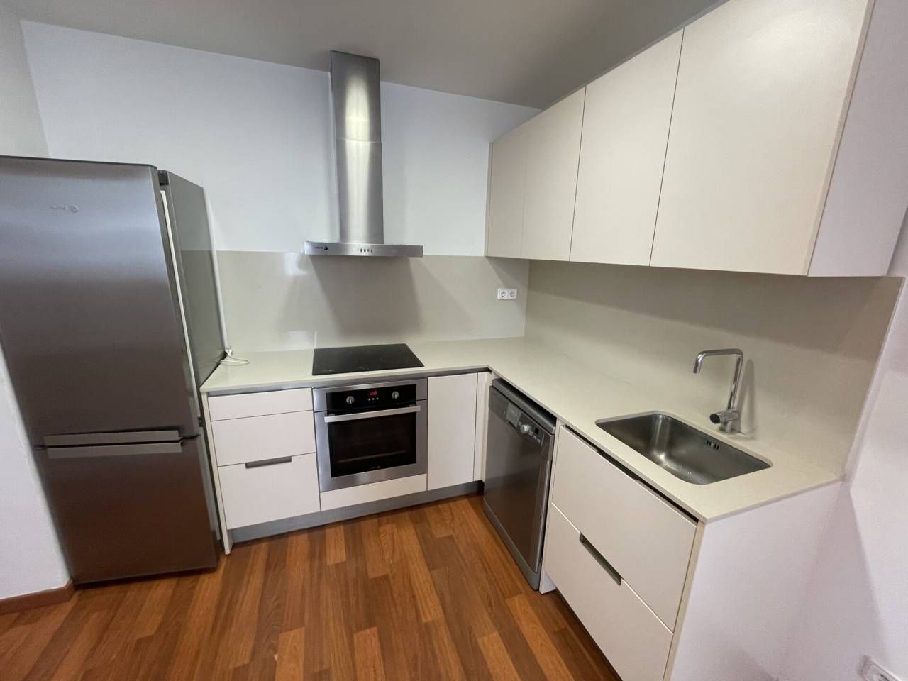 Cocina de Piso de alquiler en Terrassa con Calefacción y Parquet