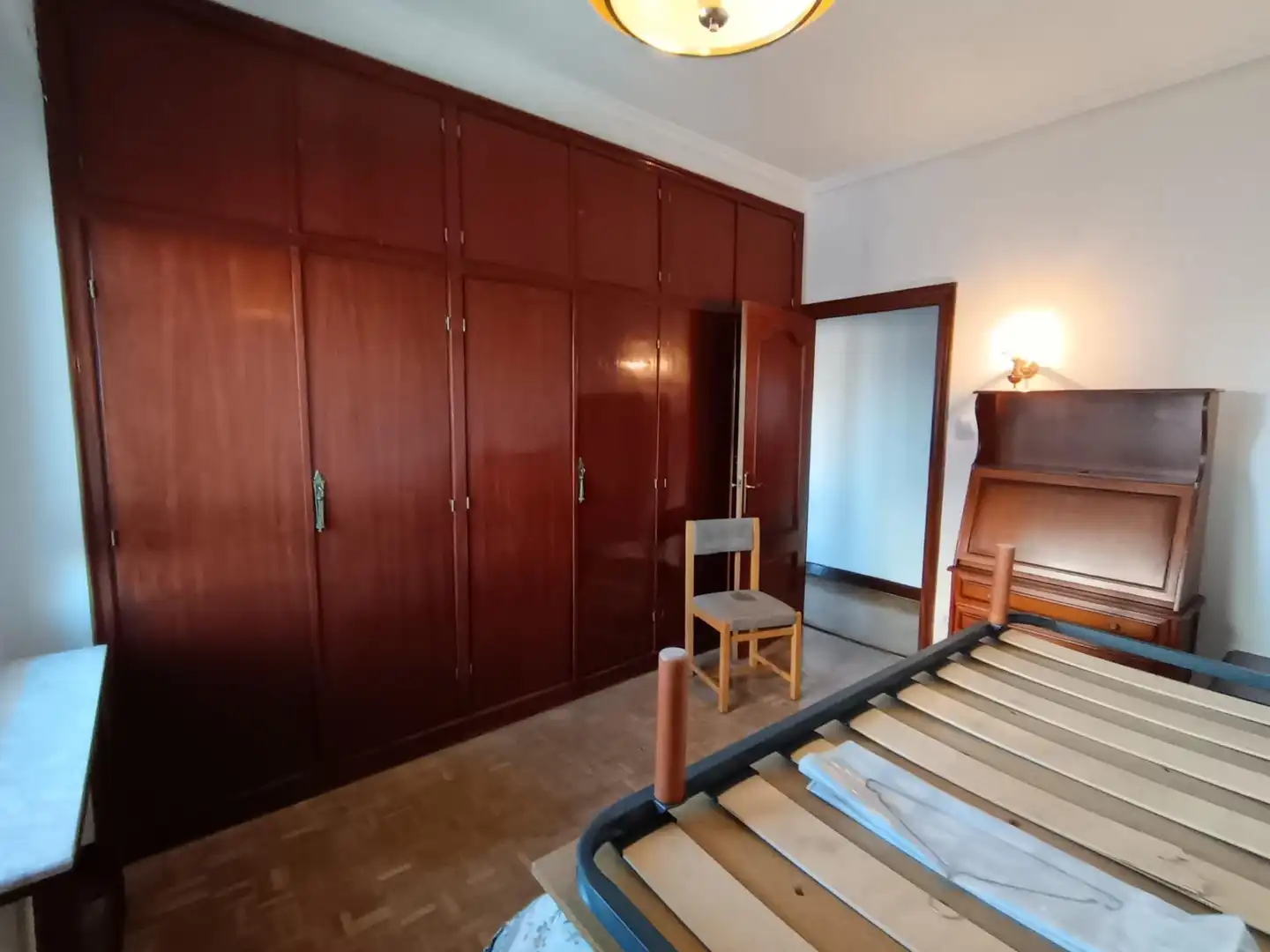 Habitación de Piso de alquiler en Valladolid con Calefacción, Parquet y Terraza