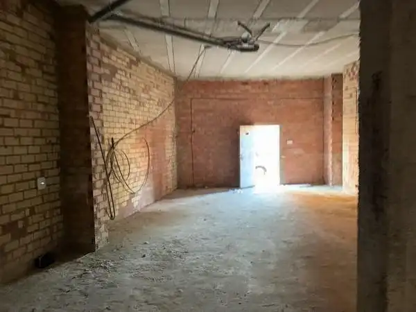 Business premises for sale in Calle Pintor Racionero Castro 14, imagen 5