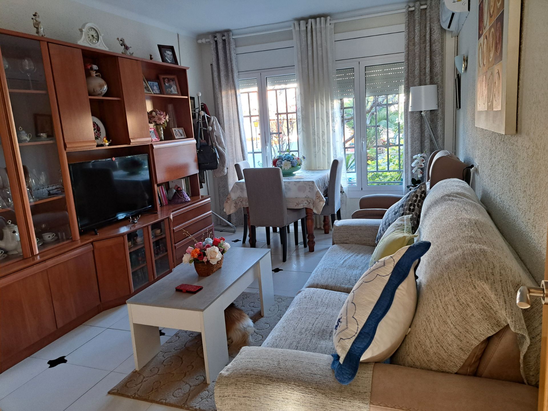 Living room of Single-family semi-detached for sale in Vallbona d'Anoia  with Air Conditioner, Heating and Private garden