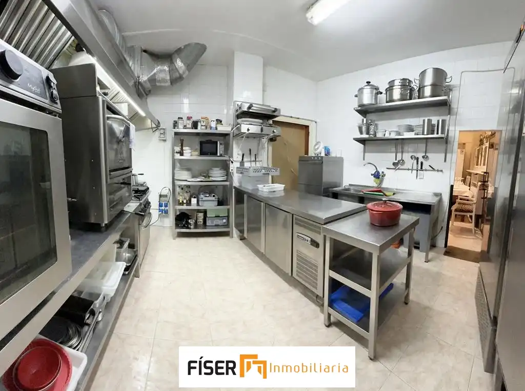 Commercial properties for sale in Calle López Asme, Zafra