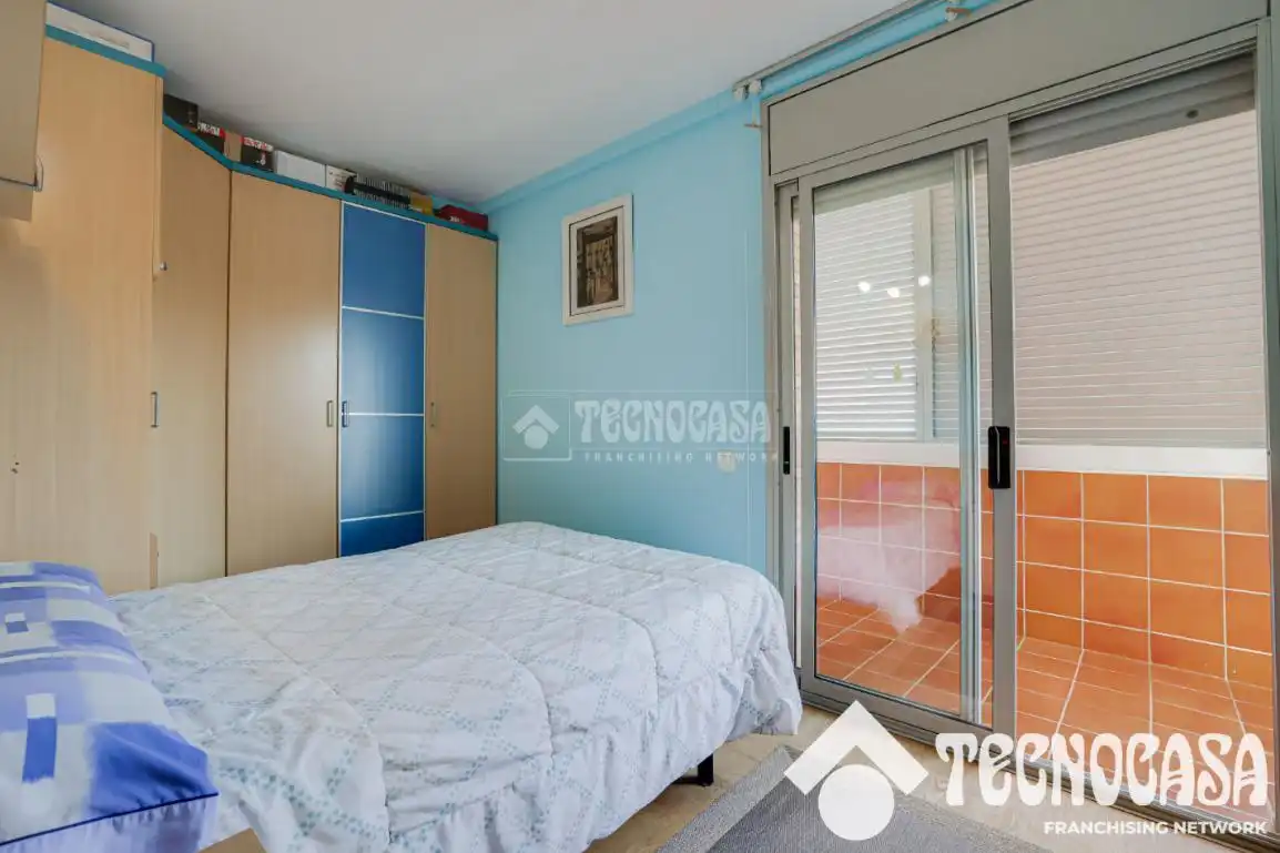 Habitación de Ático en venta en Barcelona con Balcón