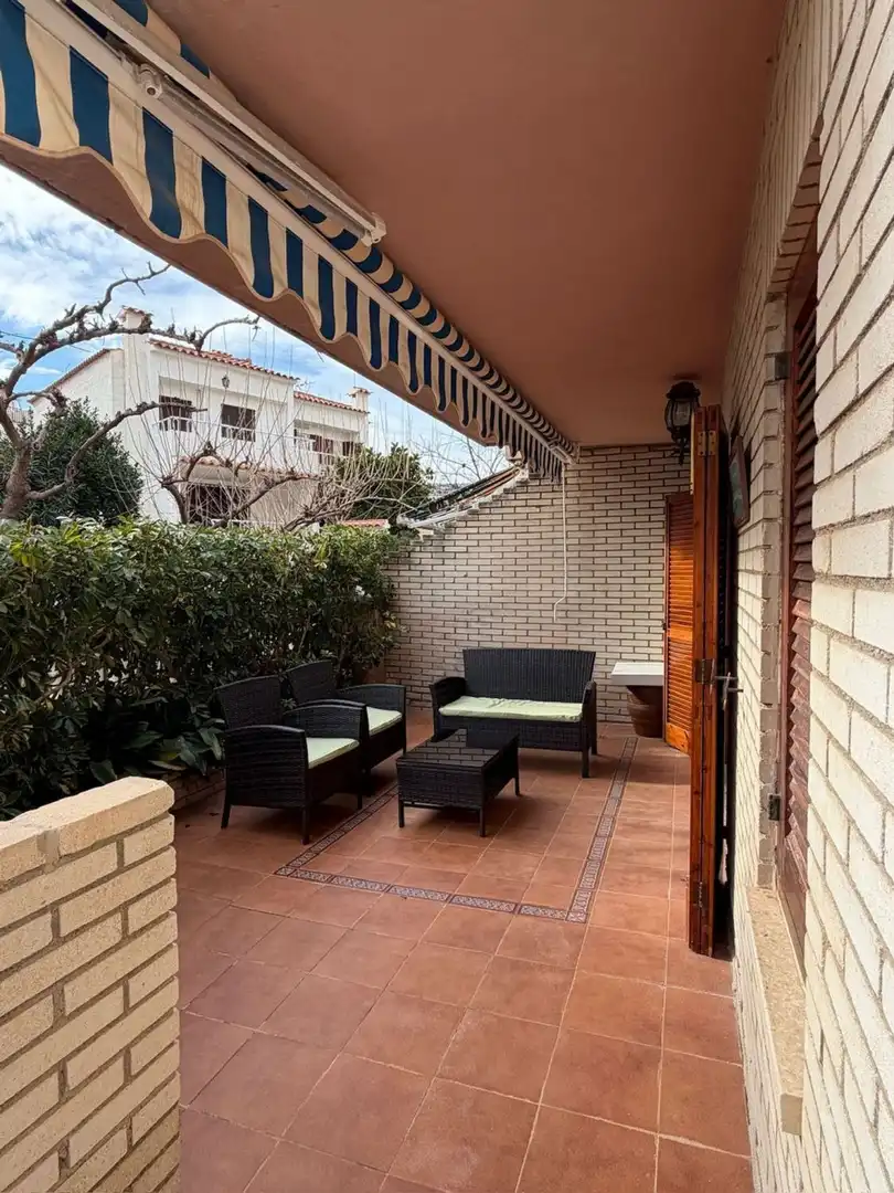 Terrace of Houses for sale in Oropesa del Mar / Orpesa  with Air Conditioner, Terrace and Storage room