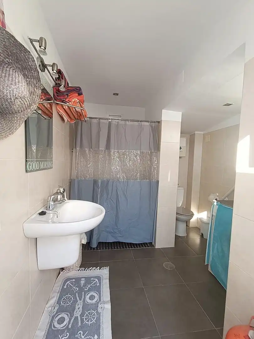 Bany de Casa o xalet en venda en El Puerto de Santa María amb Aire condicionat i Jardí privat