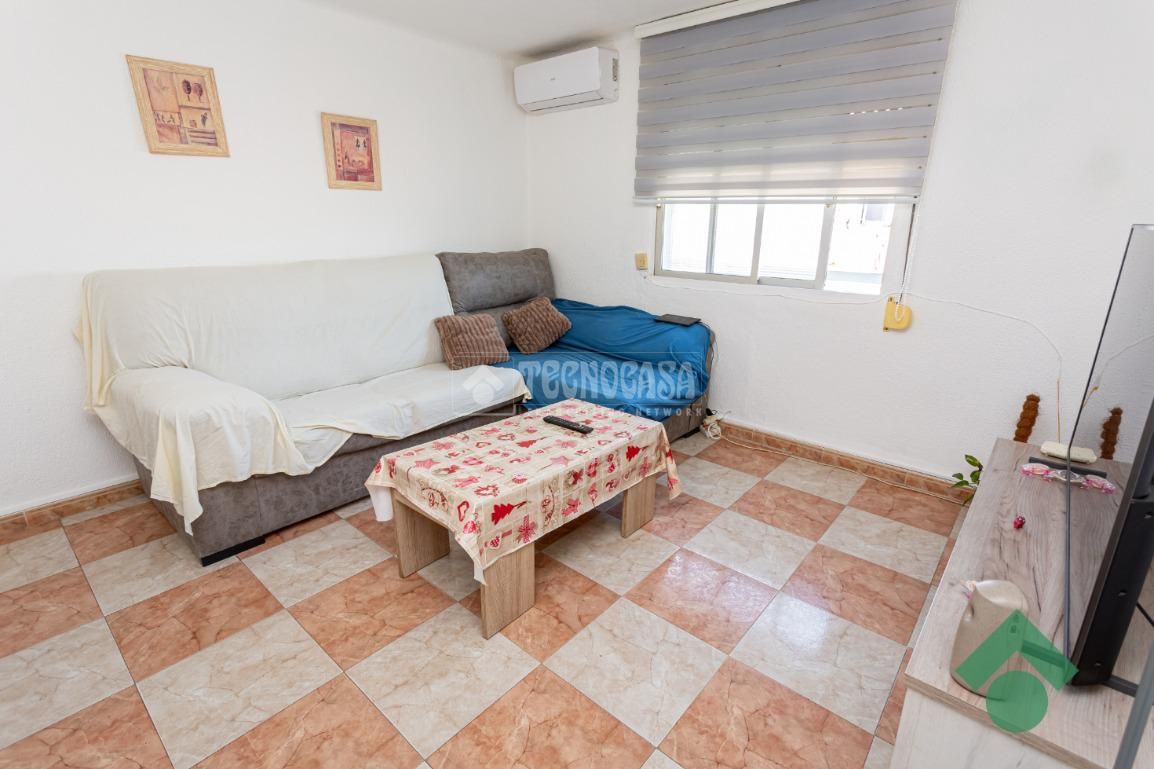 Living room of Flat for sale in Algeciras