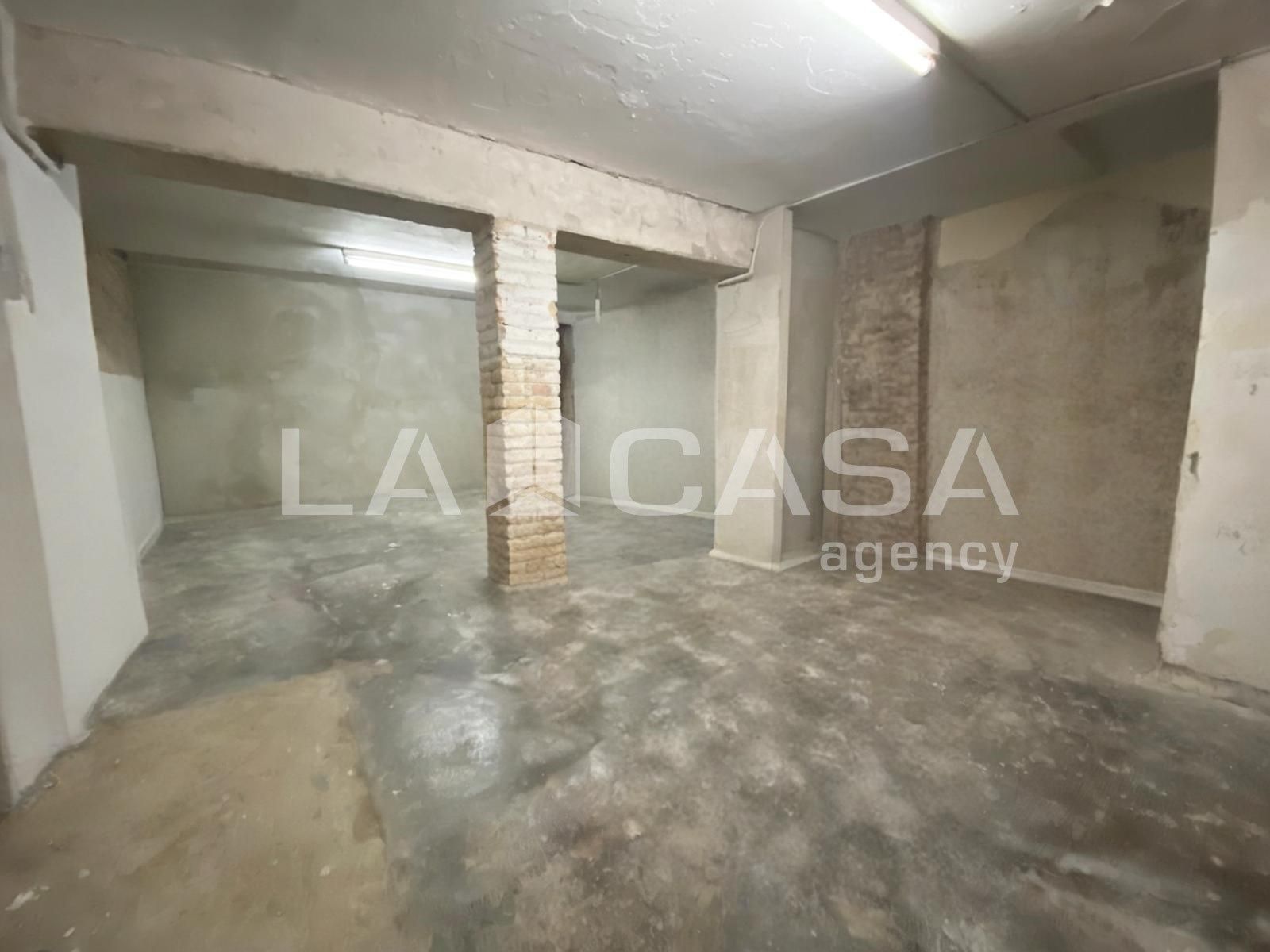 Traster en venda en Santa Coloma de Gramenet