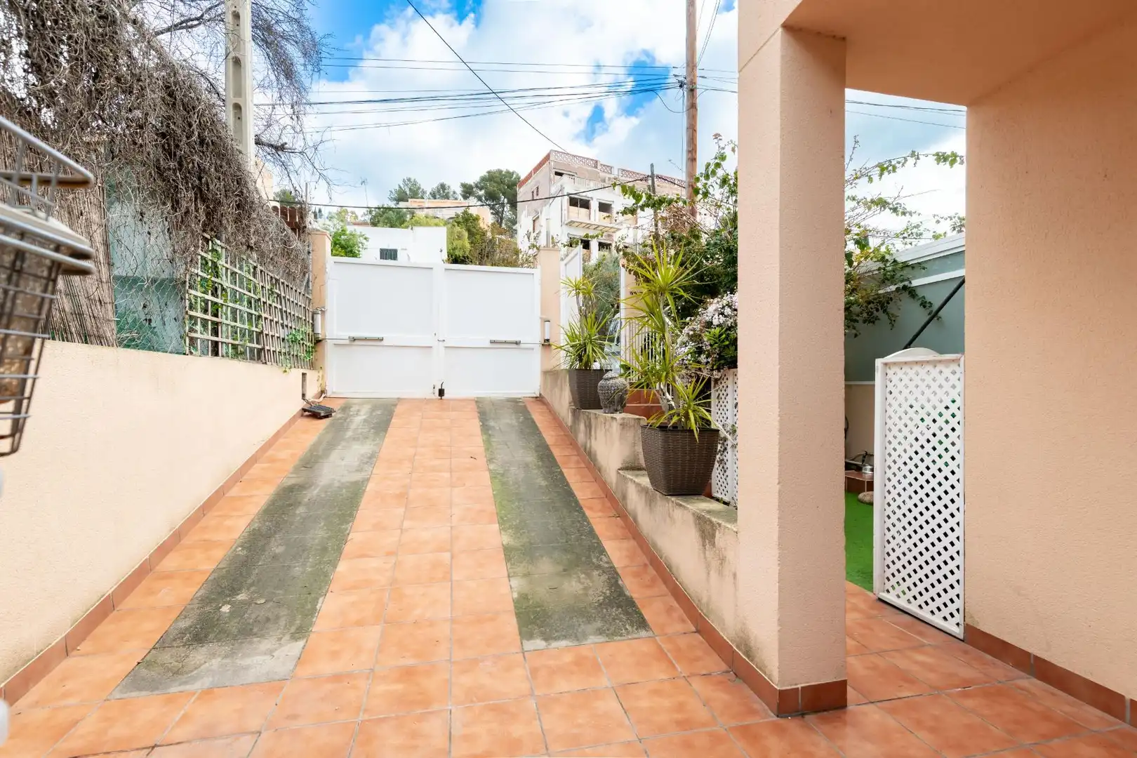 Vista exterior de Casa adosada en venta en  Palma de Mallorca con Aire acondicionado, Calefacción y Jardín privado