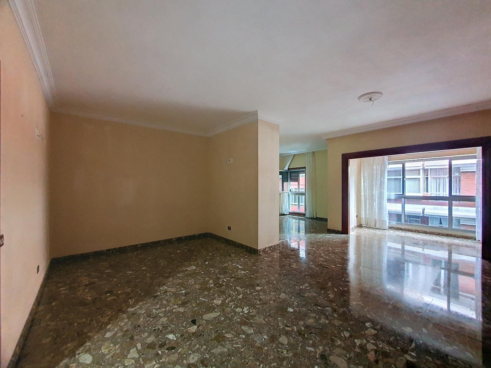 Flat for sale in  AVDA JOSE MESA Y LOPEZ, 66, Guanarteme