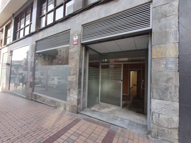 Local comercial en Alquiler en Centro