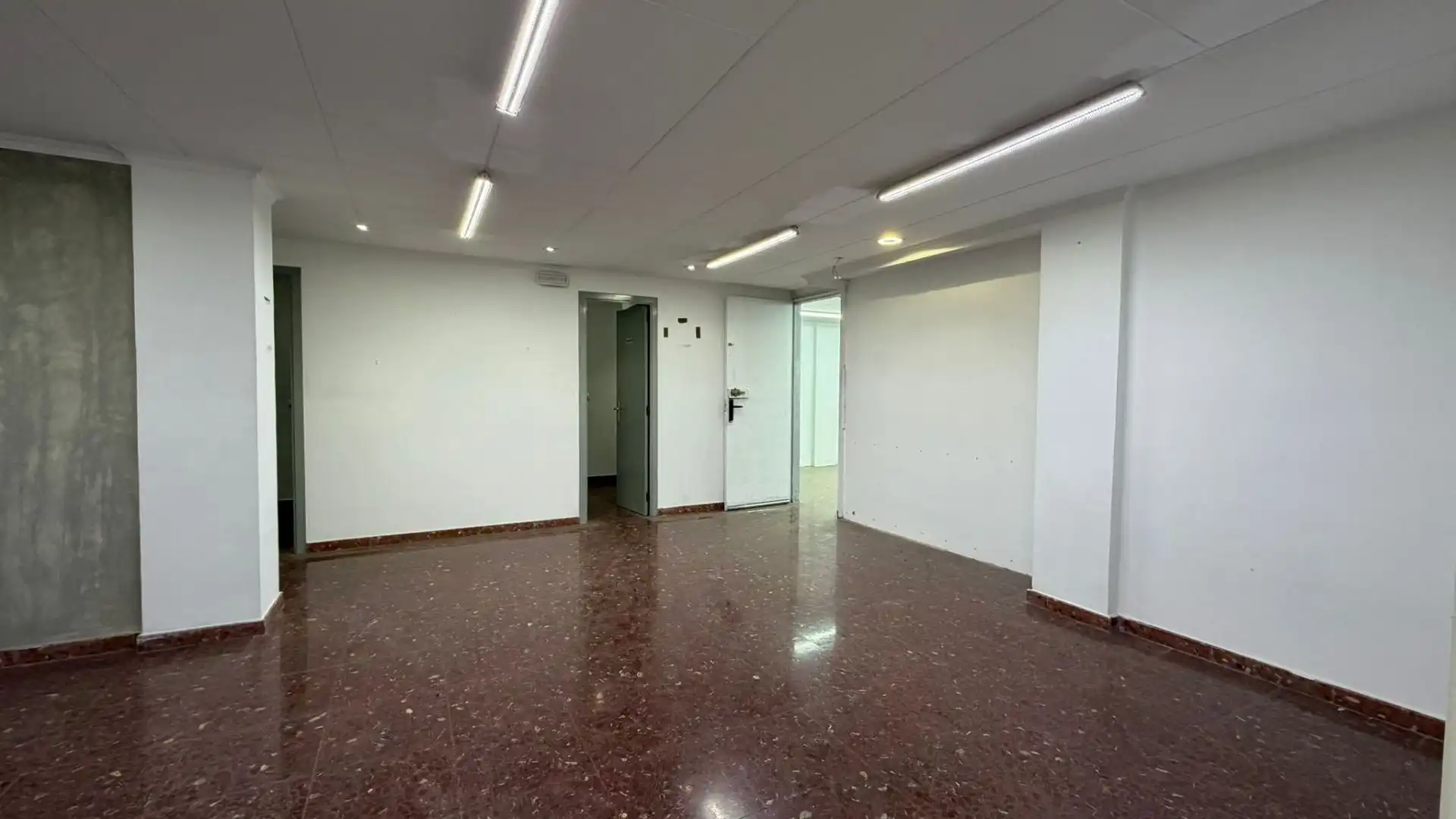 Local comercial en venda a Riu Sud, imagen 11