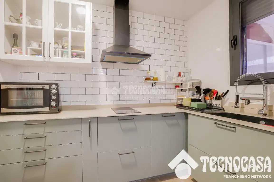 Cocina de Casa adosada en venta en Viladecans con Aire acondicionado, Calefacción y Terraza
