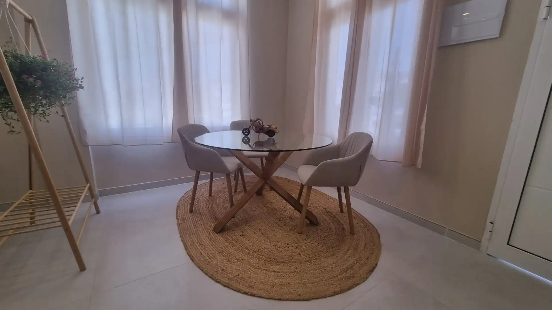 Comedor de Estudio en venta en Arona con Aire acondicionado, Amueblado y Horno