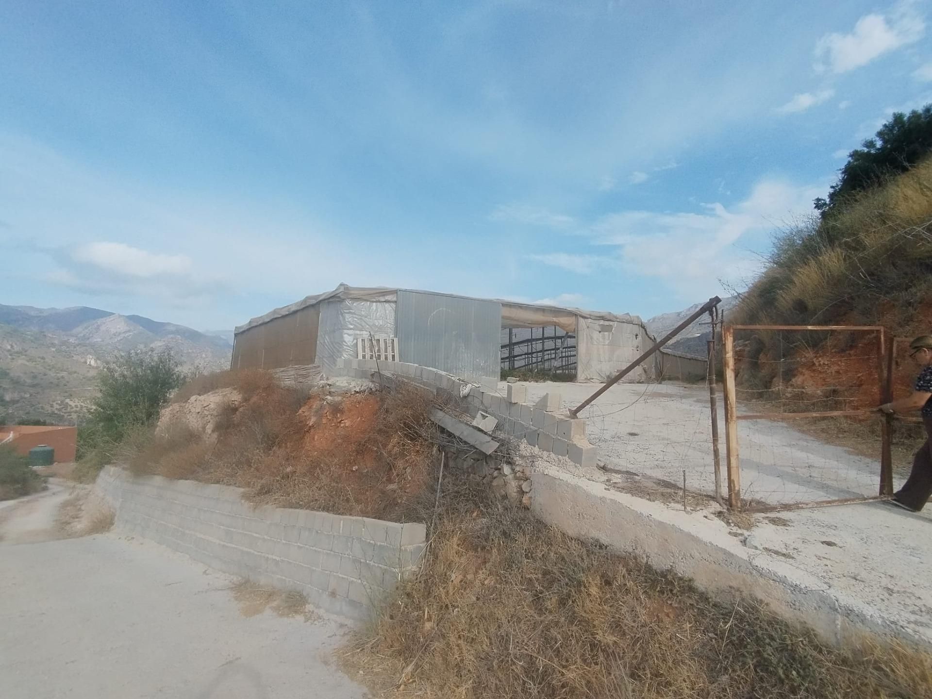 Vista exterior de Finca rústica en venta en Los Guájares con Jardín privado, Terraza y Trastero